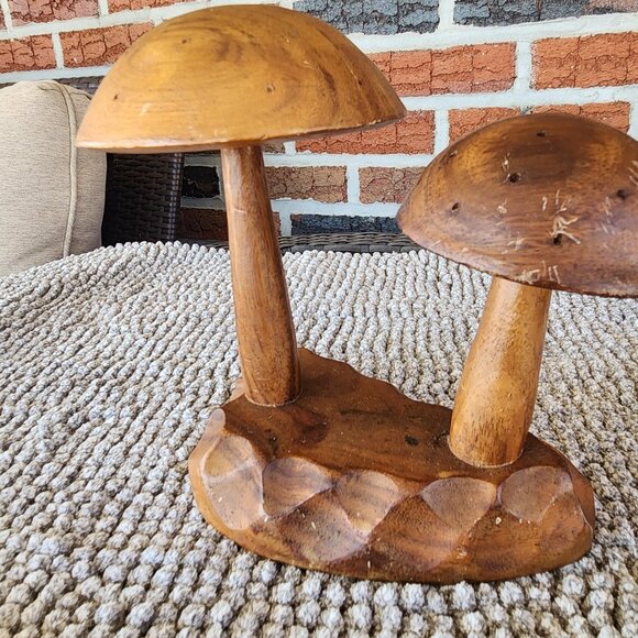 Dolphin Genuine Monkey Pod Wood Mushroom Hors D'oeuvres Tree - Picture 3 of 5